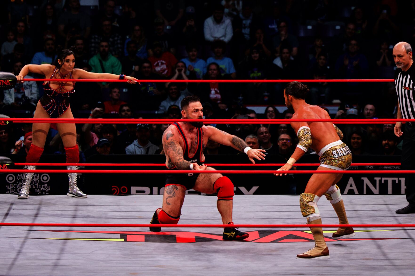 WRESTLING(2).jpg